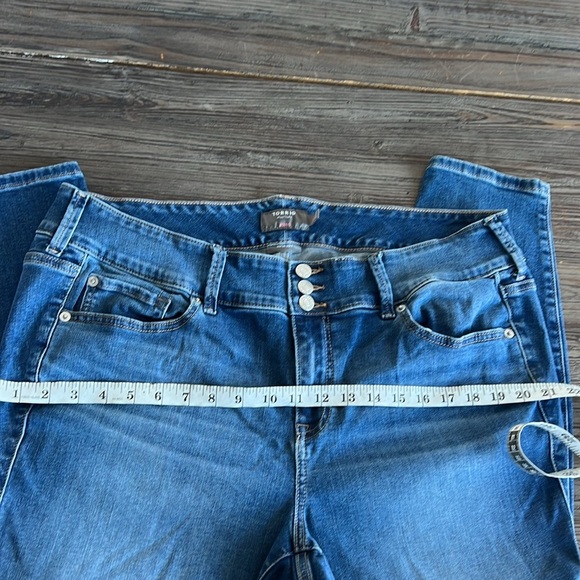 TORRID JEANS COLOR BLUE SIZE 20 S - Picture 10 of 12